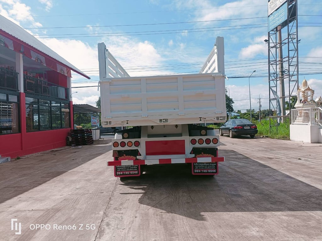 ต้องการขายลูกพ่วง ยกไดเมีข้างเสริม ปี61. ขายตามสภาพ  สภาพทั่วไป ยางเต็ม. สนใจติดต่อ. 0845391041.  080-5507438. 