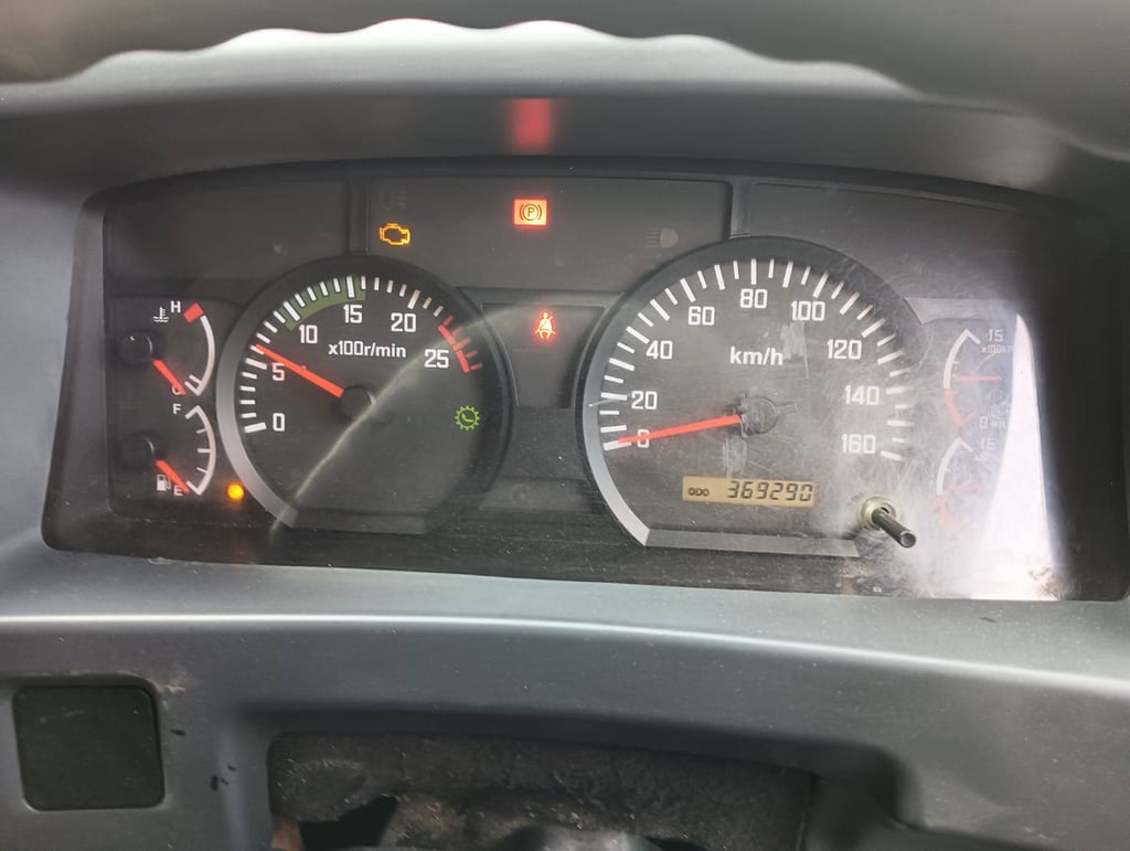 ต้องการขายรถ ISUZU 360 แรง 10ล้อกระบะดั้มแม่ปี 59 ลูกปี 68 สนใจติดต่อได้ที่เบอร์ 0845391041 0641466546 ต้องการขายรถ ISUZU 360 แรง 10ล้อกระบะดั้มแม่ปี 59 ลูกปี 68 สนใจติดต่อได้ที่เบอร์ 0845391041 0641466546