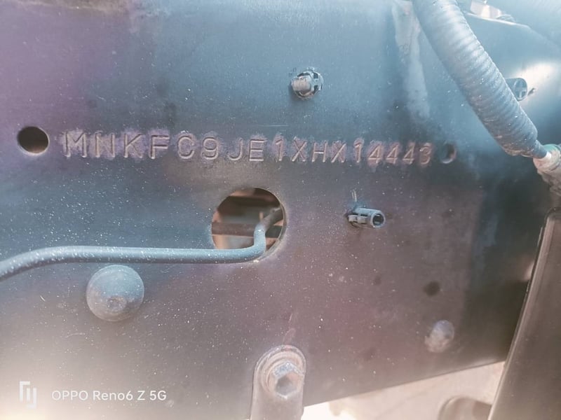 ต้องการขาย6 ล้อ hino ดั้มปี 65 175 แรงสนใจติดต่อ  0845391041