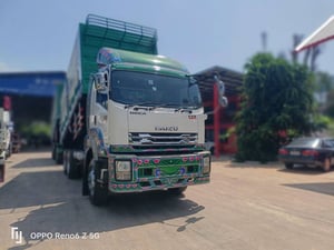 ต้องการขายแม่ลูกดั้ม  isuzu 360 ปี 59  สนใจติดต่อ   084-5391041