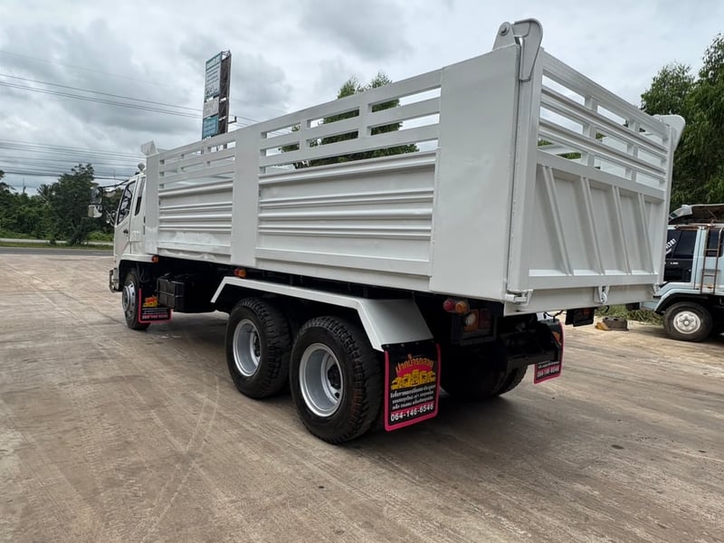 MITSUBISHI FUSO FN 240แรงม้า รถบรรทุก 10ล้อ ดั้มพ์ ปี2022 MITSUBISHI FUSO FN 240แรงม้า รถบรรทุก 10ล้อ ดั้มพ์ ปี2022