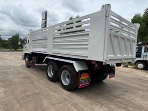 MITSUBISHI FUSO FN 240แรงม้า รถบรรทุก 10ล้อ ดั้มพ์ ปี2022 MITSUBISHI FUSO FN 240แรงม้า รถบรรทุก 10ล้อ ดั้มพ์ ปี2022