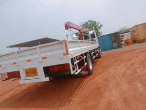 ต้องการขาย 6 ล้อตู้บรรทุกปี 63 240 แรงสนใจติดต่อ  0845391041   0651466546