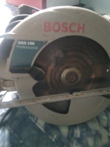 ขายเลื่อยวงเดือน 7 นิ้ว Bosch รุ่น GKS190 (1,400w.)