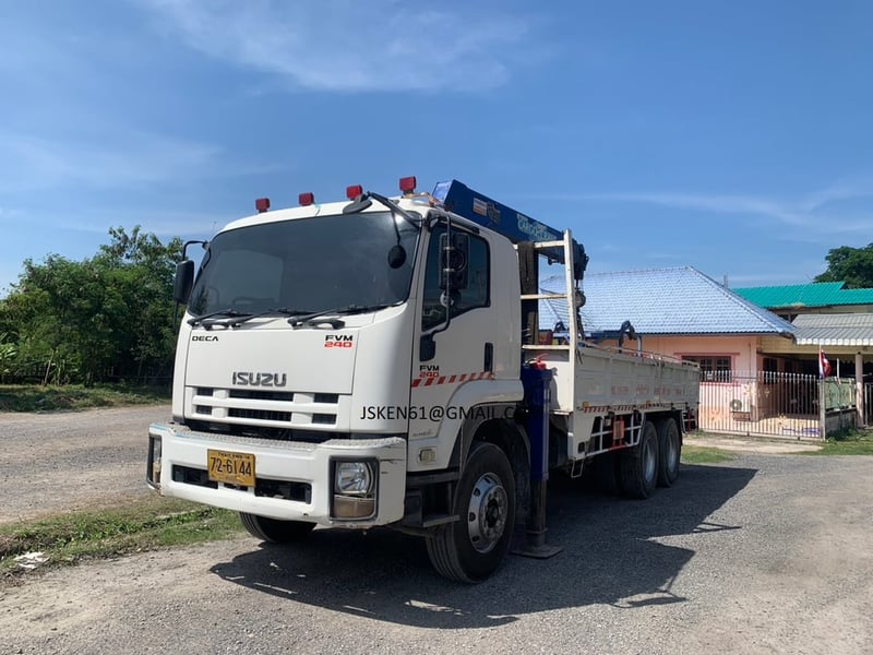 ISUZU FVM รถบรรทุก 10 ล้อ ติดเครน 5 ตัน 4 ปลอก ปี2009 Tel.086-136-2623