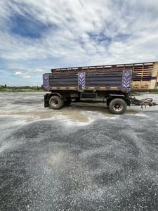 รถหางพ่วงดรัมป์