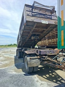 รถหางพ่วงดรัมป์