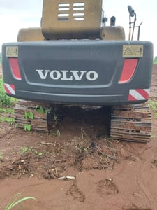 ขายแม็คโคร Volvo EC210 ขายแม็คโคร Volvo EC210