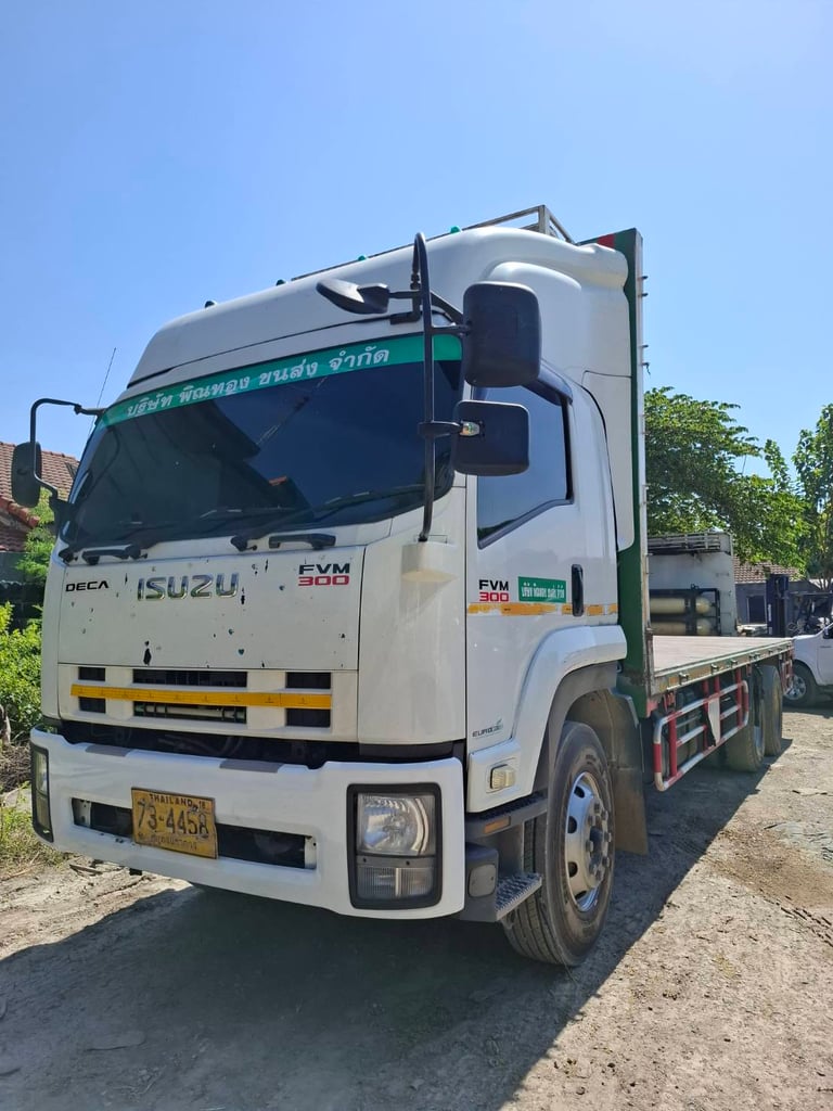 รถบรรทุก10ล้อพื้นเรียบ 7.5เมตร รถบรรทุก10ล้อพื้นเรียบ 7.5เมตร