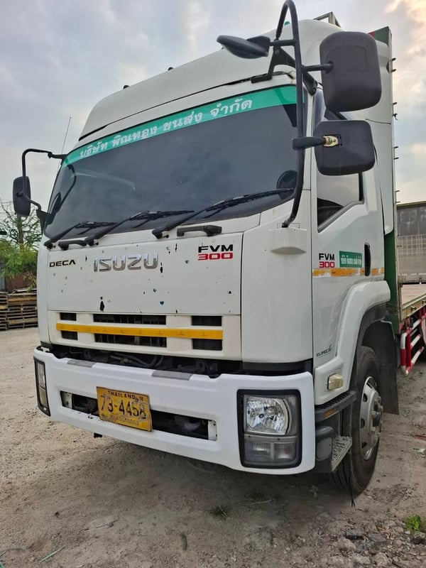 รถ 10ล้อ พื้นเรียบ  กระบะยาว 7.5เมตร รถจดทะเบียนปี 2559 เครื่อง6HK ยูโร3 เครื่อง 300แรงม้า 