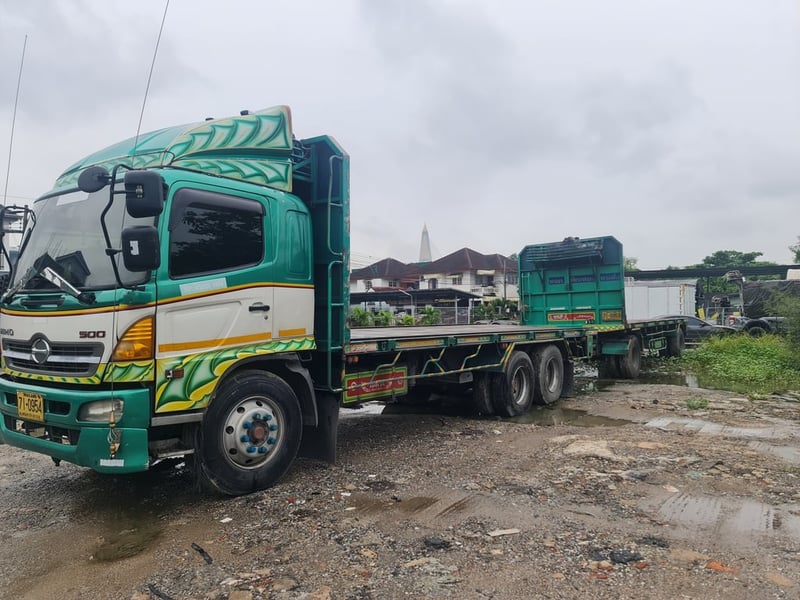 ขายรถบรรทุก 10ล้อพ่วงแม่ลูก ตัวแม่ 10 ล้อ เพลาเดียว เครื่อง Jo8c 212แรงม้า กระบะพื้นเรียบ ยาว7.3เมตร จดทะเบียนปี 2553 ลูกพ่วง 2คาน พื้นเรียบ ยาว7.3เมตร จดทะเบียนปี 2553  รถมือเดียวออกป้ายแดง 