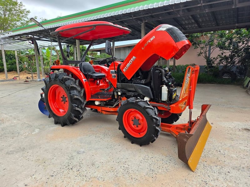 เข้าใหม่ L4708DT ปี56 ใช้งานน้อย รถสวยพร้อมใช้ เครื่องเกียร์แน่นซื้อไปไม่ผิดหวัง เล่มครบ 😍ราคา 348,000 บาท ผานหน้า+ผานหลังใหม่ 😍โทร 088-8831878 ,084-5486359 😍แยกตาเพชร อ.สนม จ.สุรินทร์ เข้าใหม่ L4708DT ปี56 ใช้งานน้อย รถสวยพร้อมใช้ เครื่องเกียร์แน่นซื้อไปไม่ผิดหวัง เล่มครบ 😍ราคา 348,000 บาท ผานหน้า+ผานหลังใหม่ 😍โทร 088-8831878 ,084-5486359 😍แยกตาเพชร อ.สนม จ.สุรินทร์