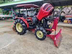 ขาย ยันม่าร์EF393T รถปี61 ใช้งาน 1,439 ชม. รถสีเดิมโรงงาน เครื่องเกียร์เดิม พร้อมใช้งาน 🚩ราคา 265,000 บาท อุปกรณ์ครบ ☎️โทร 088-8831878 ,084-5486359 🚩ร้าน PL แทรคเตอร์ อ.สนม จ.สุรินทร์ #รถไถราคาถูก #รถไถมือสอง