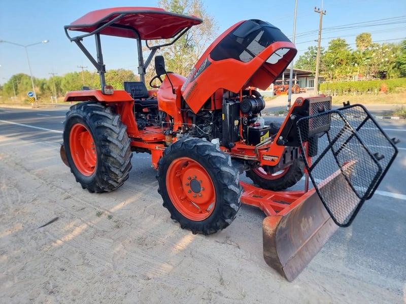 ขาย MU5501DT สวยเดิมทุกจุด ใช้งานน้อย พร้อมใช้งาน เล่มครบ ราคา 475,000 บาท โทร 088-8831878 ,084-5486359 แยกตาเพชร อ.สนม จ.สุรินทร์