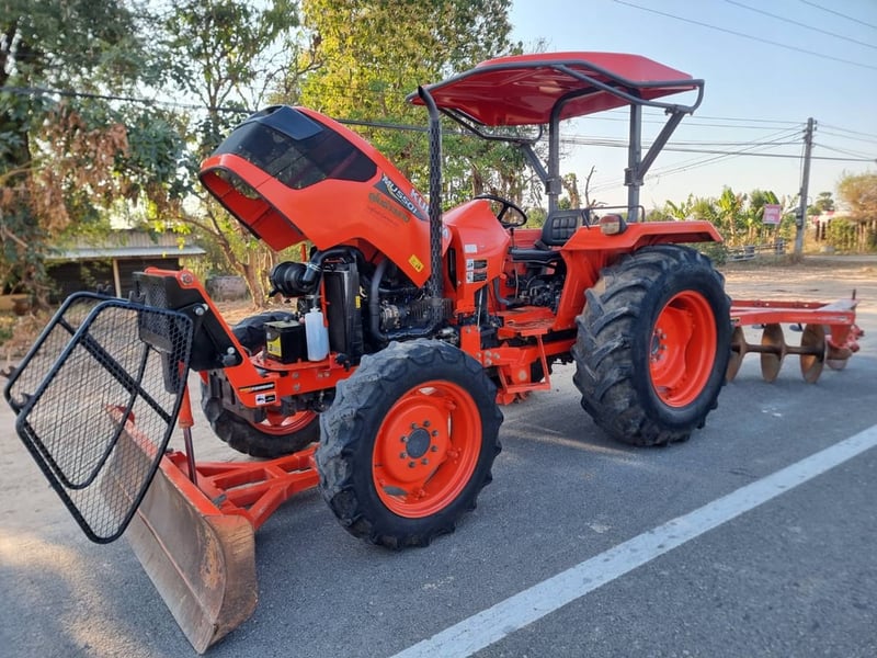 ขาย MU5501DT สวยเดิมทุกจุด ใช้งานน้อย พร้อมใช้งาน เล่มครบ ราคา 475,000 บาท โทร 088-8831878 ,084-5486359 แยกตาเพชร อ.สนม จ.สุรินทร์