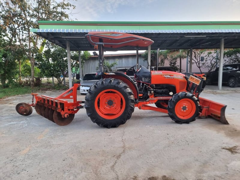 ขาย MU4902 ปี63 ราคา 428,000 บาท เดิมทุกจุด พร้อมใช้งาน เล่มครบ โทร 088-8831878 ,084-5486359 แยกตาเพชร อ.สนม จ.สุรินทร์