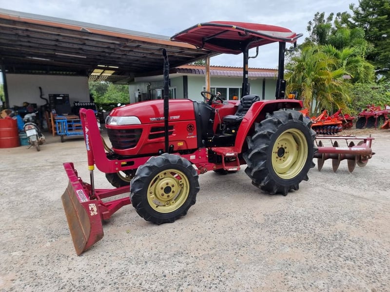 ขายยันม่าร์ EF514T รถปี61 ใช้งานน้อย สวยเดิมทุกจุด เครื่องเกียร์เดิมไม่เคยแกะ พร้อมใช้ ราคา 338,000 บาท ผานหน้า+ผานหลัง โทร 088-8831878 ,084-5486359 แยกตาเพชร อ.สนม จ.สุรินทร์ #ร้านขายรถไถมือสอง #รถไถยันม่าร์ #รถไถยันม่าร์มือสอง #รถไถมือสองราคาถูก #ทุกคน