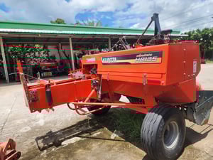 👉 ขายเครื่องอัดฟาง HB135 สวยพร้อมใช้  👉ราคา 230,000 บาท ☎️โทร 088-8831878 ,084-5486359 🚩แยกตาเพชร อ.สนม จ.สุรินทร์