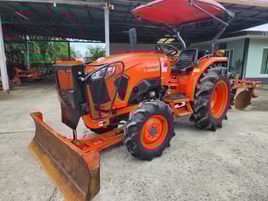 ขายรถไถคูโบต้า L4018SP ปี65 ใช้งาน 934 ชั่วโมง สวยเดิมทั้งคัน เครื่องเกียร์ไม่เคยแกะ พร้อมใช้งาน 🚩ราคา 348,000 บาท (ผานหน้า+ผาน4) ☎️โทร 088-8831878 ,084-5486359 🚩อ.สนม จ.สุรินทร์