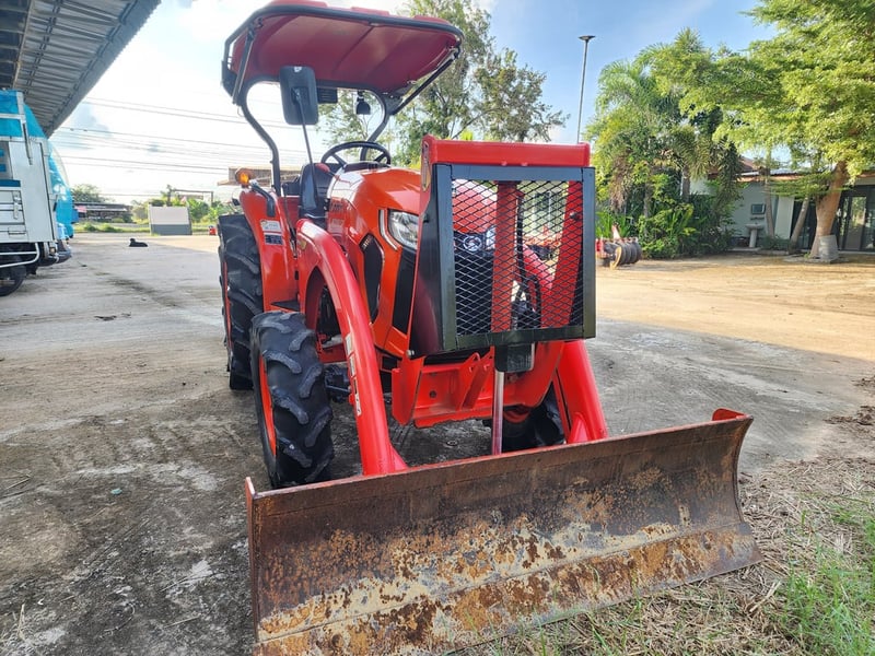 ขาย L4018SP รถปี65 ใช้งาน 1,417 ชม.เครื่องเดิมเกียร์เดิม พร้อมใช้งาน สีเดิมทั้งคัน ไม่มีรั่วซึม เล่มทะเบียนครบ 👉ราคา 335,000 บาท ผานหน้า+ผานหลัง ☎️โทร 088-8831878 ,084-5486359 🚩แยกตาเพชร อ.สนม จ.สุรินทร์ #ร้านขายรถไถมือสอง #รถไถมือสอง #รถไถคูโบต้า #เปิดค่าการมองเห็น