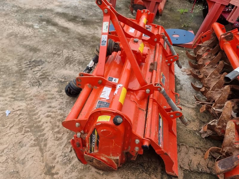 ขาย L4018DT รถปี 63 อุปกรณ์ครบ สีเดิมเครื่องเกียร์เดิมรถพร้อมใช้งานยางดี 4 เส้นราคา 358,000 บาท สนใจ 084 548-6359 ,0888831878 อำเภอสนมจังหวัดสุรินทร์ ขาย L4018DT รถปี 63 อุปกรณ์ครบ สีเดิมเครื่องเกียร์เดิมรถพร้อมใช้งานยางดี 4 เส้นราคา 358,000 บาท สนใจ 084 548-6359 ,0888831878 อำเภอสนมจังหวัดสุรินทร์