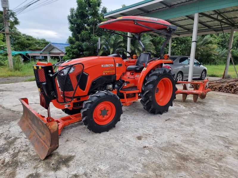 ขาย L4018DT รถปี 63 อุปกรณ์ครบ สีเดิมเครื่องเกียร์เดิมรถพร้อมใช้งานยางดี 4 เส้นราคา 358,000 บาท สนใจ 084 548-6359 ,0888831878 อำเภอสนมจังหวัดสุรินทร์