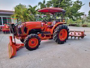 ขาย L5018SP ปี65 ใช้งาน 1,132 ชม. เครื่องเกียร์เดิมๆแน่นๆ พร้อมใช้งาน ไม่มีรั่วซึม  ราคา 455,000 บาท  โทร 088-8831878 ,084-5486359 แยกตาเพชร อ.สนม จ.สุรินทร์