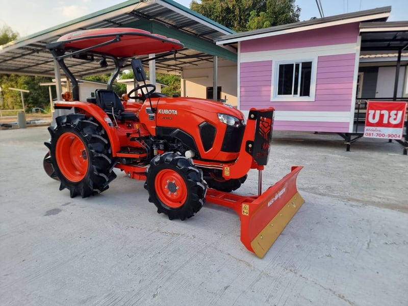 ขาย  L4018DT ปี63 มาพร้อมใบดันหน้าใหม่ สีเดิมทั้งคัน เครื่องเกียร์เดิมแน่นไม่เคยแกะ พร้อมใช้งาน เล่มครบ ราคา 348,000 บาท  โทร 088-8831878 ,084-5486359 แยกตาเพชร อ.สนม จ.สุรินทร์