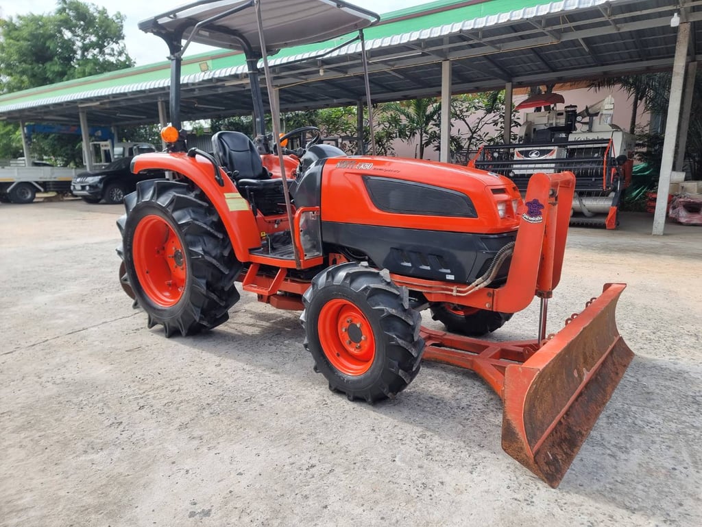 ขายรถไถโอติ ex 50 จดทะเบียนปี62 รถสภาพดีมากใช้งานน้อยเครื่องเกียร์เดิมทั้งคัน รถพร้อมใช้งาน ยางเต็ม 4 เส้นมาพร้อมผาน หน้าผานหลัง เล่มครบ 🚩ราคา 238,000 บาท ☎️สนใจ 084 548-6359 สุชาติ ,088-8831878 🚩แยกตาเพชร อ.สนม จ.สุรินทร์ ขายรถไถโอติ ex 50 จดทะเบียนปี62 รถสภาพดีมากใช้งานน้อยเครื่องเกียร์เดิมทั้งคัน รถพร้อมใช้งาน ยางเต็ม 4 เส้นมาพร้อมผาน หน้าผานหลัง เล่มครบ 🚩ราคา 238,000 บาท ☎️สนใจ 084 548-6359 สุชาติ ,088-8831878 🚩แยกตาเพชร อ.สนม จ.สุรินทร์