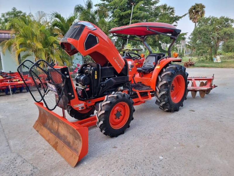 ขาย L5018SP ปี65 ใช้งาน 1,132 ชม. เครื่องเกียร์เดิมๆแน่นๆ พร้อมใช้งาน ไม่มีรั่วซึม  ราคา 455,000 บาท  โทร 088-8831878 ,084-5486359 แยกตาเพชร อ.สนม จ.สุรินทร์