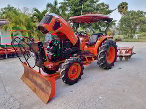 ขาย L5018SP ปี65 ใช้งาน 1,132 ชม. เครื่องเกียร์เดิมๆแน่นๆ พร้อมใช้งาน ไม่มีรั่วซึม  ราคา 455,000 บาท  โทร 088-8831878 ,084-5486359 แยกตาเพชร อ.สนม จ.สุรินทร์