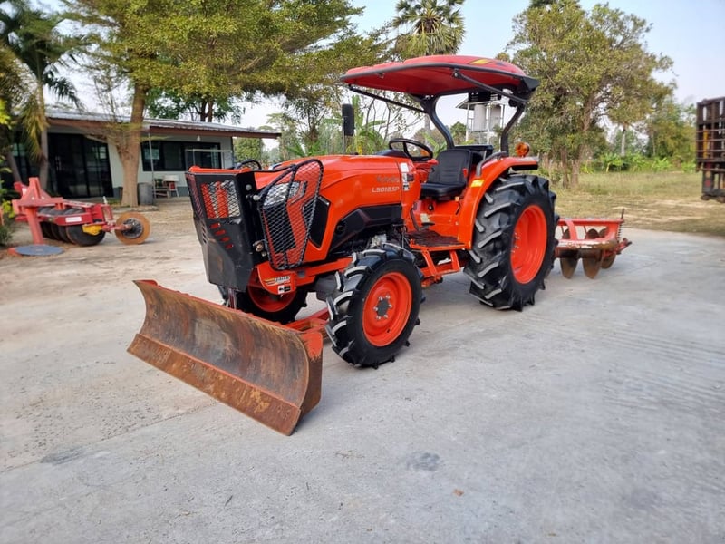 ขาย L5018SP ปี65 ใช้งานน้อย พร้อมใช้งานน้อย เดิมทั้งคัน เครื่องเกียร์แน่น เล่มครบ ราคา 488,000 บาท (อุปกรณ์ครบ) โทร 088-8831878 ,084-5486359 แยกตาเพชร อ.สนม จ.สุรินทร์