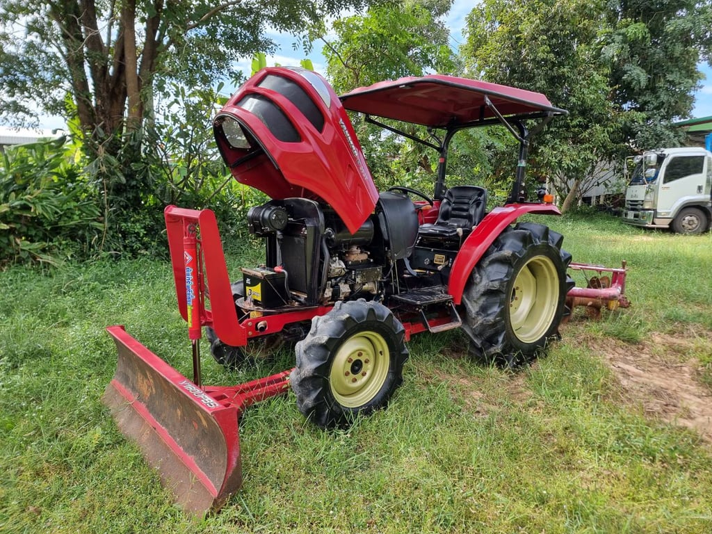 ขายยันม่าร์ EF393T ปี63 ใช้งานน้อยสวยเดิมทุกจุด เครื่องเดิมเกียร์เดิม พร้อมใช้งาน 👉ราคา 285,000 บาท ☎️โทร 088-8831878 ,084-5486359 🚩แยกตาเพชร อ.สนม จ.สุรินทร์ #ร้านขายรถไถมือสอง #รถไถมือสอง #รถไถยันม่าร์ #รถไถยันม่าร์มือสอง #ดันฟีด ขายยันม่าร์ EF393T ปี63 ใช้งานน้อยสวยเดิมทุกจุด เครื่องเดิมเกียร์เดิม พร้อมใช้งาน 👉ราคา 285,000 บาท ☎️โทร 088-8831878 ,084-5486359 🚩แยกตาเพชร อ.สนม จ.สุรินทร์ #ร้านขายรถไถมือสอง #รถไถมือสอง #รถไถยันม่าร์ #รถไถยันม่าร์มือสอง #ดันฟีด