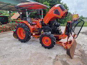 👉เข้าใหม่👈L4018SP ปี64 ใช้งานน้อย เดิมทั้งคัน สีเดิม เครื่องเกียร์เดิมไม่เคยแกะ พร้อมใช้ไม่มีรั่วซึม เล่มครบ 🚩ราคา 298,000 (ตัวรถ+ใบดัน) 🚩ราคา 345,000 (ผานหน้า+ผานหลัง) 🚩ราคา 365,000 (ผานหน้า+ผานหลัง+โรตารี่) ☎️สนใจโทร 088-8831878 ,084-5486359 🚩แยกตาเพชร อ.สนม จ.สุรินทร์