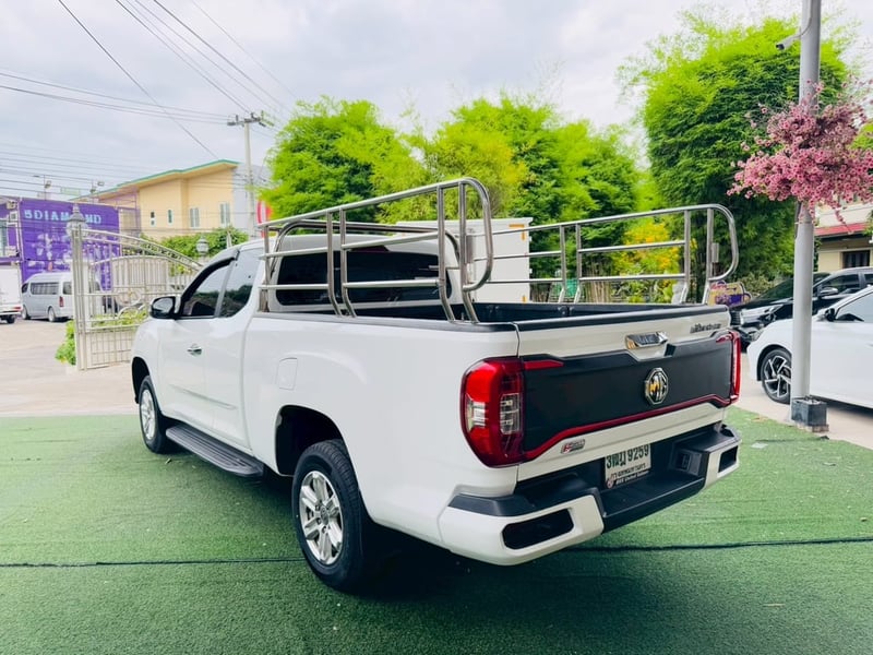 เกียร์ออโต้ พร้อมคอกหลัง #MG EXTENDER GAINTCAB 2.0 GRAND D ปี 2021