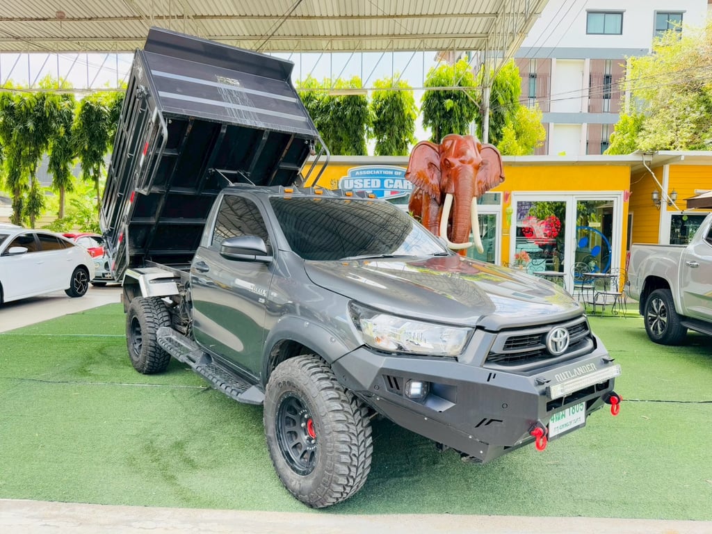 ยกดั้มพ์ รองรับน้ำหนัก 5 ตัน ไมล์แท้ 4,xxx กม #TOYOTA REVO SINGLECAB 2.8 ENTRY ปี 2025 ยกดั้มพ์ รองรับน้ำหนัก 5 ตัน ไมล์แท้ 4,xxx กม #TOYOTA REVO SINGLECAB 2.8 ENTRY ปี 2025