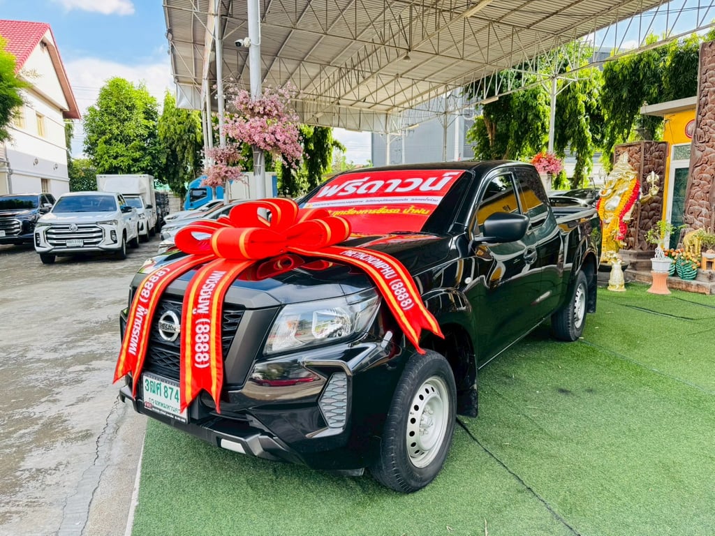 ออกรถ 0 บาท #รถมือสองNISSAN NAVARA CAB 2.5 SL ปี 2023