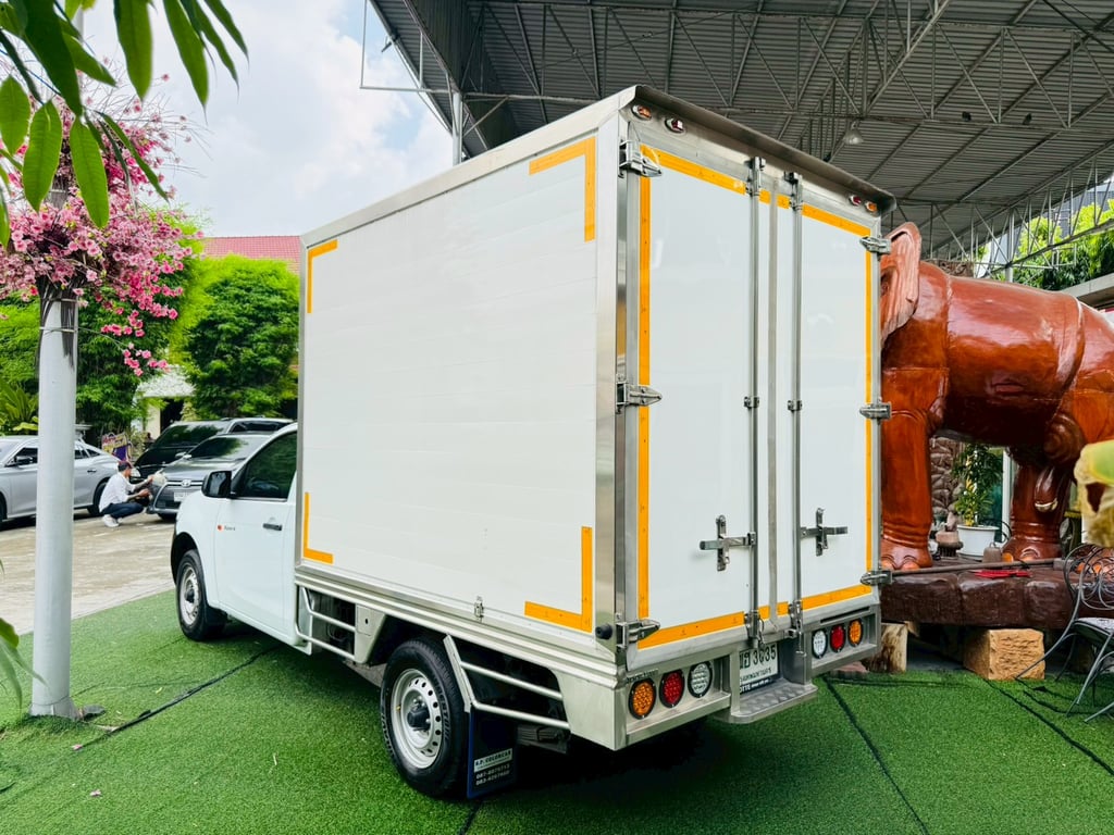 ตู้แห้ง สูงใน 180 ซม #ISUZU D-MAX SPARK 1.9 Ddsi ปี 2019