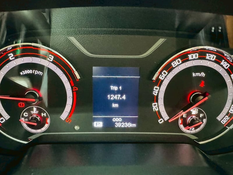 ไมล์แท้ 33,xxx กม  เกียร์ออโต้ #MG EXTENDER 4 ประตู 2.0 GRAND X i-Smart ปี 2023