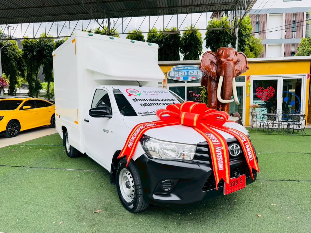 ตู้แห้ง เปิดได้2ด้าน ✔️ยางใหม่ 4 เส้น ✔️ไมล์แท้ 98,xxx กม  TOYOTA REVO Singlecab 2.4 J Plus ปี 2019