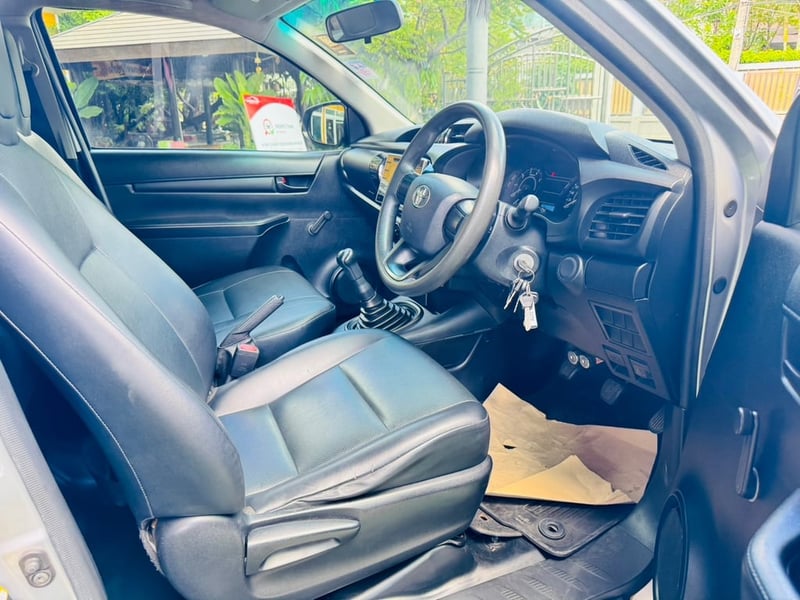 ออกรถ 0 บาท #TOYOTA REVO SINGLECAB 2.4 J ตู้แห้งคาร์โก้บ๊อกซ์ ปี 2017 ออกรถ 0 บาท #TOYOTA REVO SINGLECAB 2.4 J ตู้แห้งคาร์โก้บ๊อกซ์ ปี 2017