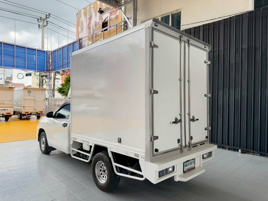 ✅ตู้แห้ง สูง 180 ซม. เสริมแหนบ #TOYOTA REVO ตอนเดียว 2.4 ENTRY ปี 2024 ✅ตู้แห้ง สูง 180 ซม. เสริมแหนบ #TOYOTA REVO ตอนเดียว 2.4 ENTRY ปี 2024