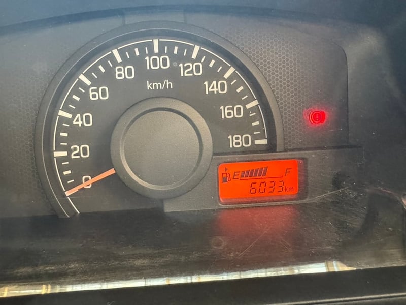 ไมล์น้อย 6,xxx กม บุ๊คเซอร์วิส กุญแจครบ #SUZUKI CARRY 1.5 L ปี 2023