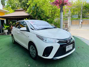 #TOYOTA YARIS 1.2 Entry ปี 2022 + LPG