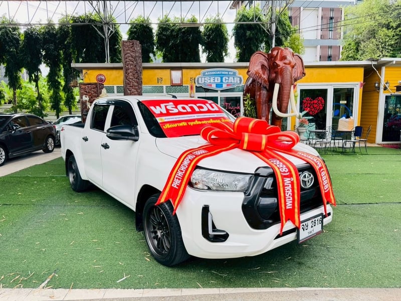 เกียร์ออโต้ ไมล์แท้ 22,xxx กม TOYOTA  Hilux Revo Doublecab 2.4 Entry Z edition AUTO ปี 2024