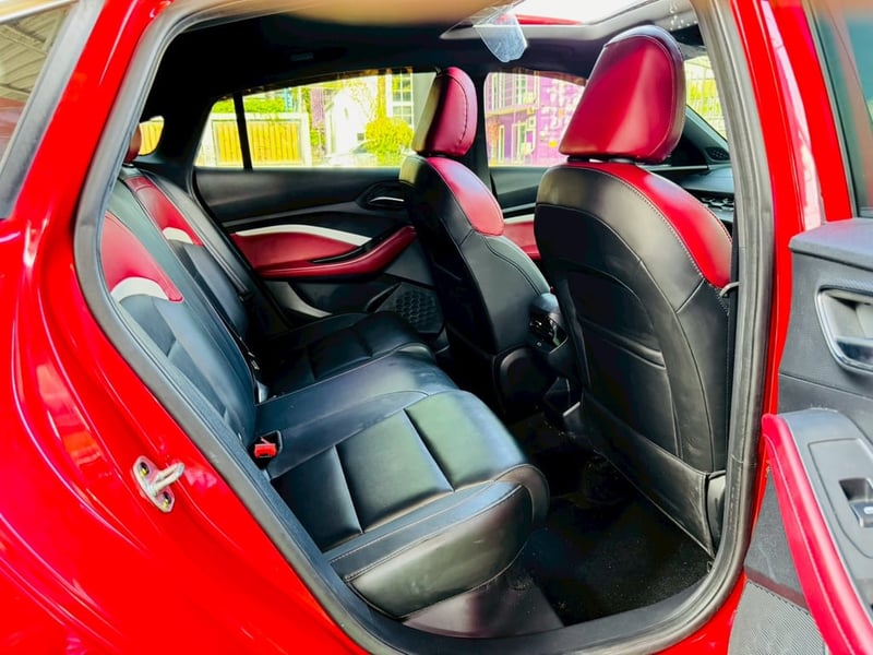 ☑️ไมล้แท้ 10,xxx กม  #MG MG 5 1.5X Sunroof i-Smart  ปี 2025 