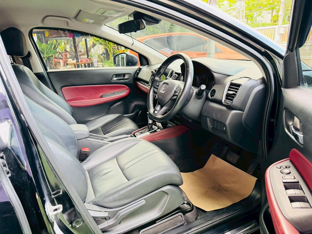 ฟรีดาวน์ ออกรถ O บาท #HONDA CITY 1.0 SV TURBO ปี 2024