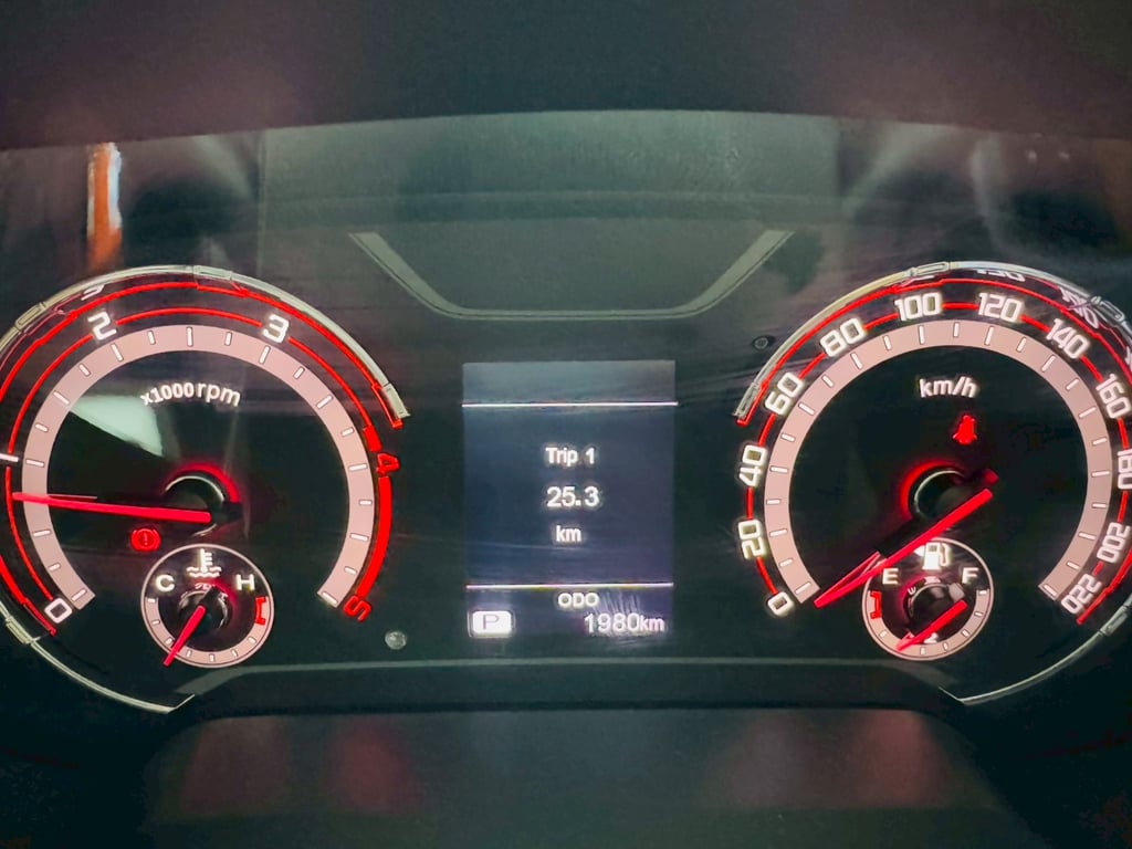 ไมล์แท้ 1,xxx กม #MG EXTENDER 4 ประตู 2.0 GRAND X i-Smart ปี 2025
