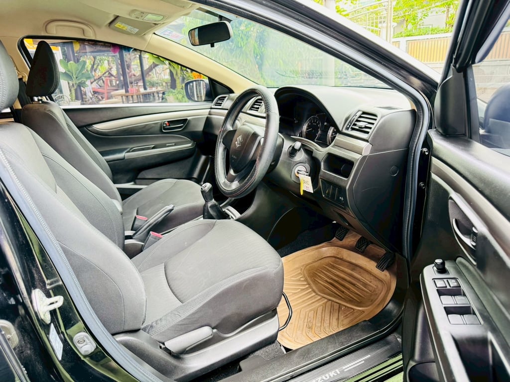 เกียร์ธรรมดา  ติดแก็ส LPG ถังโดนัท #SUZUKI CIAZ 1.2 GL MT ปี 2021