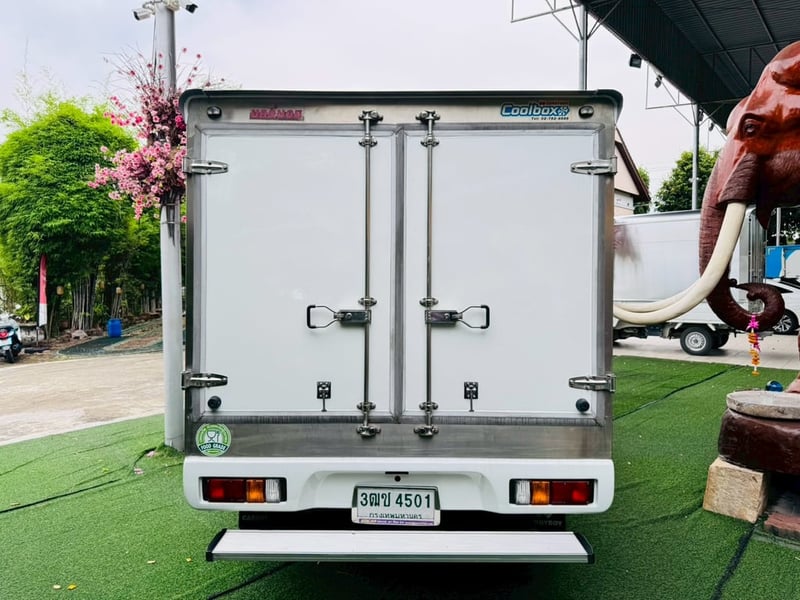 ตู้เย็น ติดลบ รับประกันไมล์แท้ 15,xxx กม ISUZU D-MAX SPARK 1.9 Ddsi ปี 2021 ตู้เย็น ติดลบ รับประกันไมล์แท้ 15,xxx กม ISUZU D-MAX SPARK 1.9 Ddsi ปี 2021